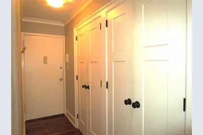 324 Post Avenue #11-I, Westbury, NY 11590 - Photo 15