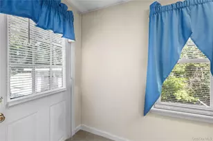 73 Ridgewood Ave, Selden, NY 11784 - Photo 13