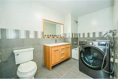 2517 Voorhies Avenue #1C, Brooklyn, NY 11235 - Photo 19