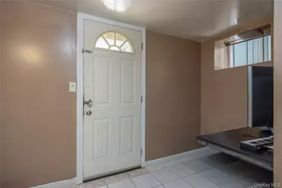 3214 Fenton Avenue, Bronx, NY 10469 - Photo 27