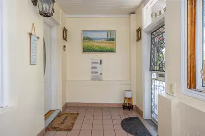 3214 Fenton Avenue, Bronx, NY 10469 - Photo 13