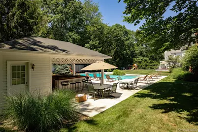 18 Innsbruck Boulevard, Hopewell Junction, NY 12533 - Photo 9