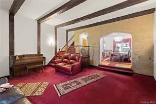 135-08 228th St, Springfield Gardens, NY 11413 - Photo 5