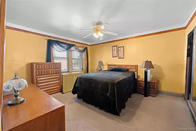 13508 228th Street, Springfield Gardens, NY 11413 - Photo 17