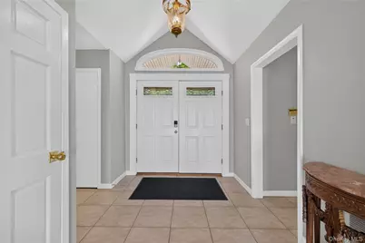 2 Centershore Road S, Centerport, NY 11721 - Photo 5
