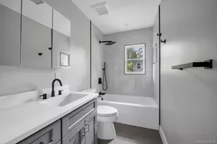 5 Linwood Rd N, Port Washington, NY 11050 - Photo 11
