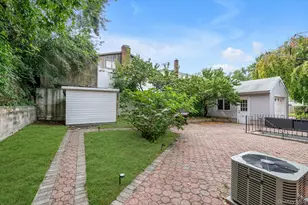 5 Linwood Rd N, Port Washington, NY 11050 - Photo 13
