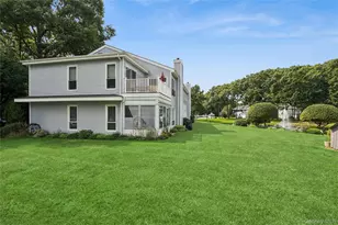 90 Hampton Vista Dr, Manorville, NY 11949 - Photo 3