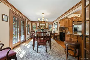 2064 N Country Rd, Wading River, NY 11792 - Photo 13