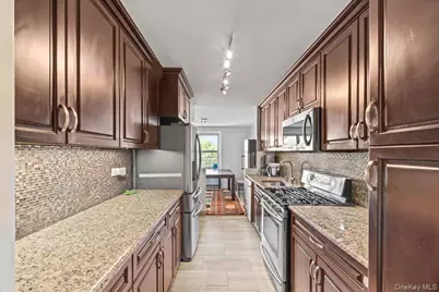 555 Kappock Street #7E, Bronx, NY 10463 - Photo 9