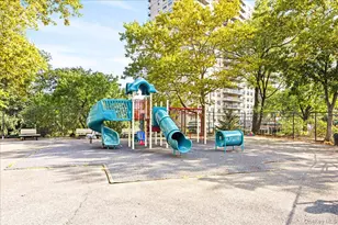 555 Kappock St, Bronx, NY 10463 - Photo 39