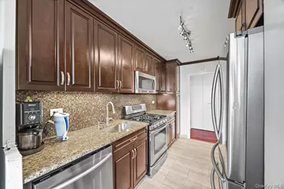 555 Kappock Street #7E, Bronx, NY 10463 - Photo 11