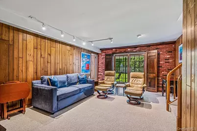 45 Driftwood Drive, Port Washington, NY 11050 - Photo 3