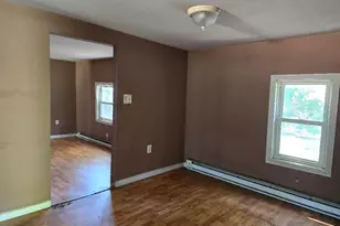 29 Bell Ave, Aquebogue, NY 11931 - Photo 9