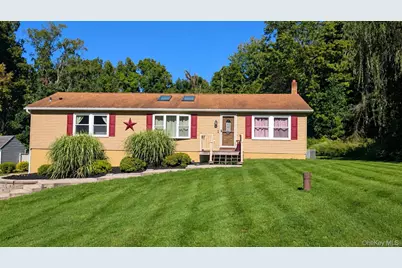 97 Heselton Drive, Slate Hill, NY 10973 - Photo 1
