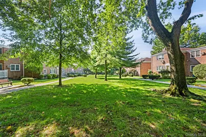 230-04 Kingsbury Avenue #A, Oakland Gardens, NY 11364 - Photo 3