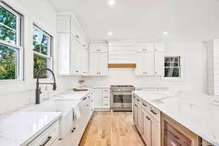 3 Vail Ave, East Quogue, NY 11942 - Photo 9