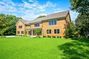 3 Vail Ave, East Quogue, NY 11942 - Photo 5