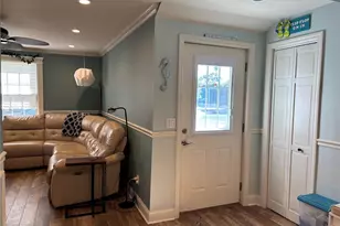197 S 7th St, Lindenhurst, NY 11757 - Photo 3