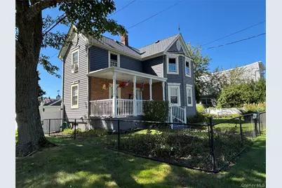 197 S 7th Street, Lindenhurst, NY 11757 - Photo 1