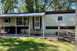 433 Mill Rd, Calverton, NY 11933 - Photo 31
