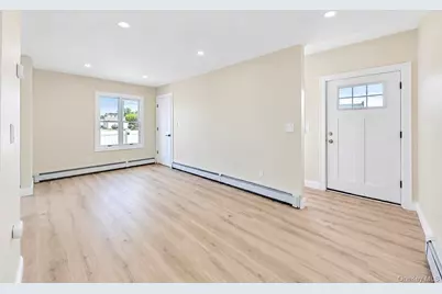 891 S Bay Street, Lindenhurst, NY 11757 - Photo 3