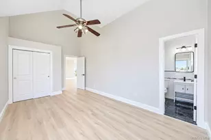 891 S Bay St, Lindenhurst, NY 11757 - Photo 25