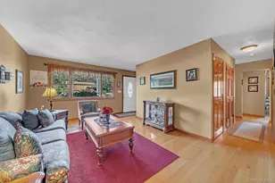 9 Anson Ln, West Sayville, NY 11796 - Photo 9