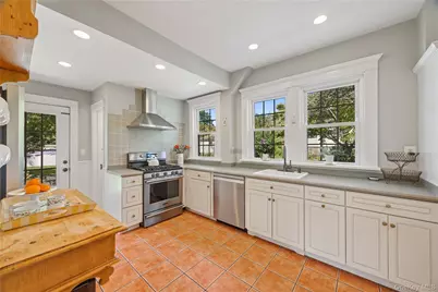 33 Cassilis Avenue, Bronxville, NY 10708 - Photo 15