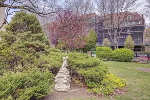 6 Burns St, Forest Hills, NY 11375 - Photo 7