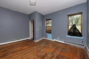 367 Liberty St, Newburgh, NY 12550 - Photo 3