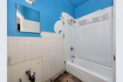 367 Liberty Street, Newburgh, NY 12550 - Photo 13