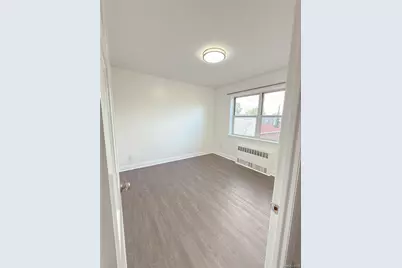 200-21 39 Ave, Bayside, NY 11361 - Photo 19
