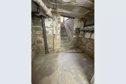 131-07 Liberty Avenue, Richmond Hill, NY 11419 - Photo 33