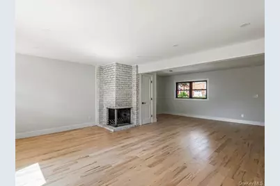 6 Slocum Avenue, Port Washington, NY 11050 - Photo 5