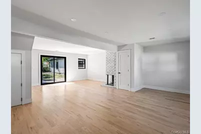 6 Slocum Avenue, Port Washington, NY 11050 - Photo 3