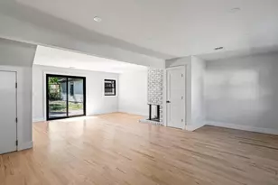 6 Slocum Ave, Port Washington, NY 11050 - Photo 3