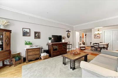 16 Main Street #3P, East Rockaway, NY 11518 - Photo 5