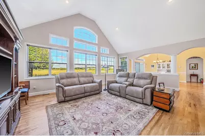 38 Tyler Drive, Riverhead, NY 11901 - Photo 17