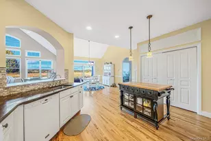 38 Tyler Dr, Riverhead, NY 11901 - Photo 25