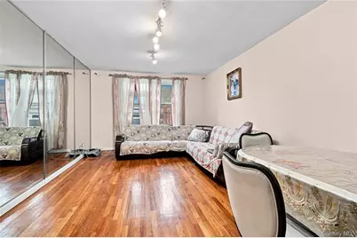 74-45 Yellowstone Boulevard #5G, Rego Park, NY 11374 - Photo 11