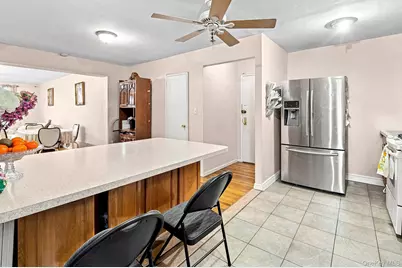 74-45 Yellowstone Boulevard #5G, Rego Park, NY 11374 - Photo 7