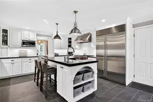 602 Park Ave, Manhasset, NY 11030 - Photo 9
