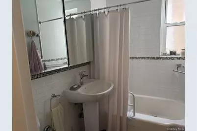 74-45 Yellowstone Boulevard #5E, Rego Park, NY 11374 - Photo 5