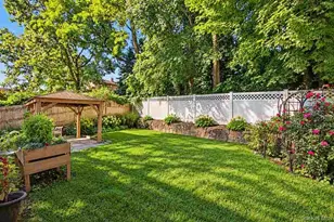 8 Curry Rd, Hastings on Hudson, NY 10706 - Photo 3