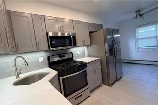 94 Lucille Ave, Elmont, NY 11003 - Photo 5