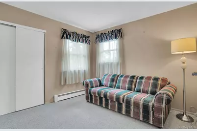 206 Alkier Street, Brentwood, NY 11717 - Photo 29