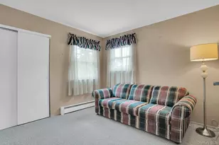 206 Alkier St, Brentwood, NY 11717 - Photo 29