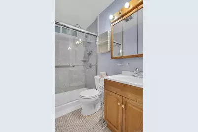 206 Alkier Street, Brentwood, NY 11717 - Photo 27