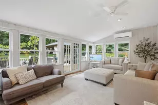 2 Mt Grey Rd, Stony Brook, NY 11790 - Photo 9